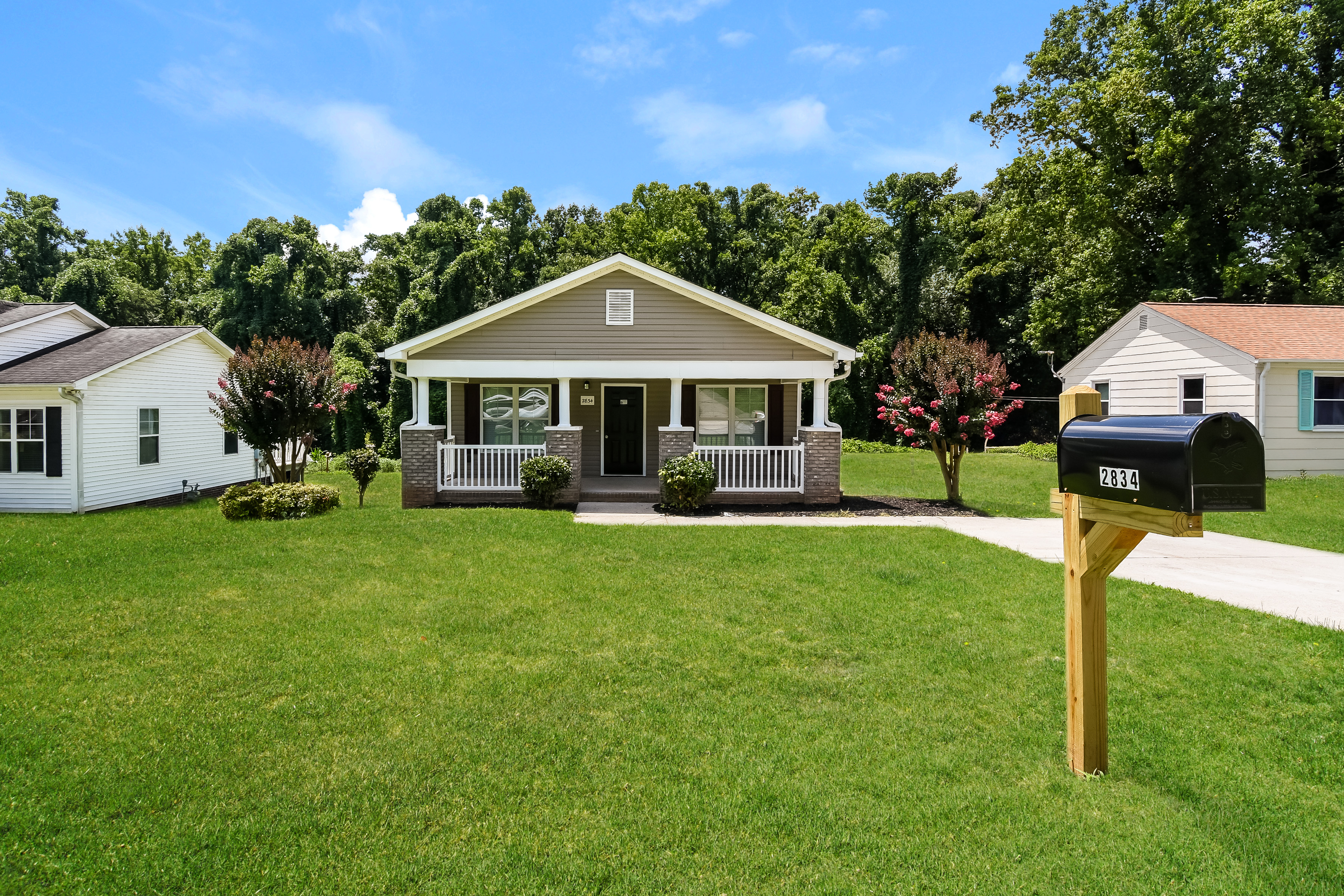 2834 EDWARDS ST WINSTON SALEM, NC 27127